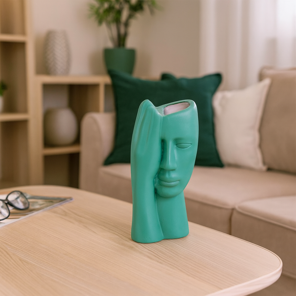 Seramik Eli Yüzünde Dekoratif Vazo – Modern Sanatsal Yüz Figürlü Biblo (25x14 cm)